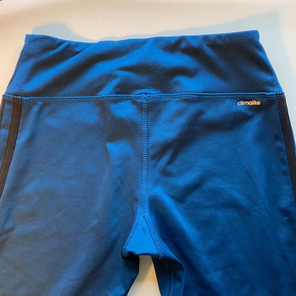 ❌SOLD❌ Navy Adidas Leggings - Picture 4 of 5